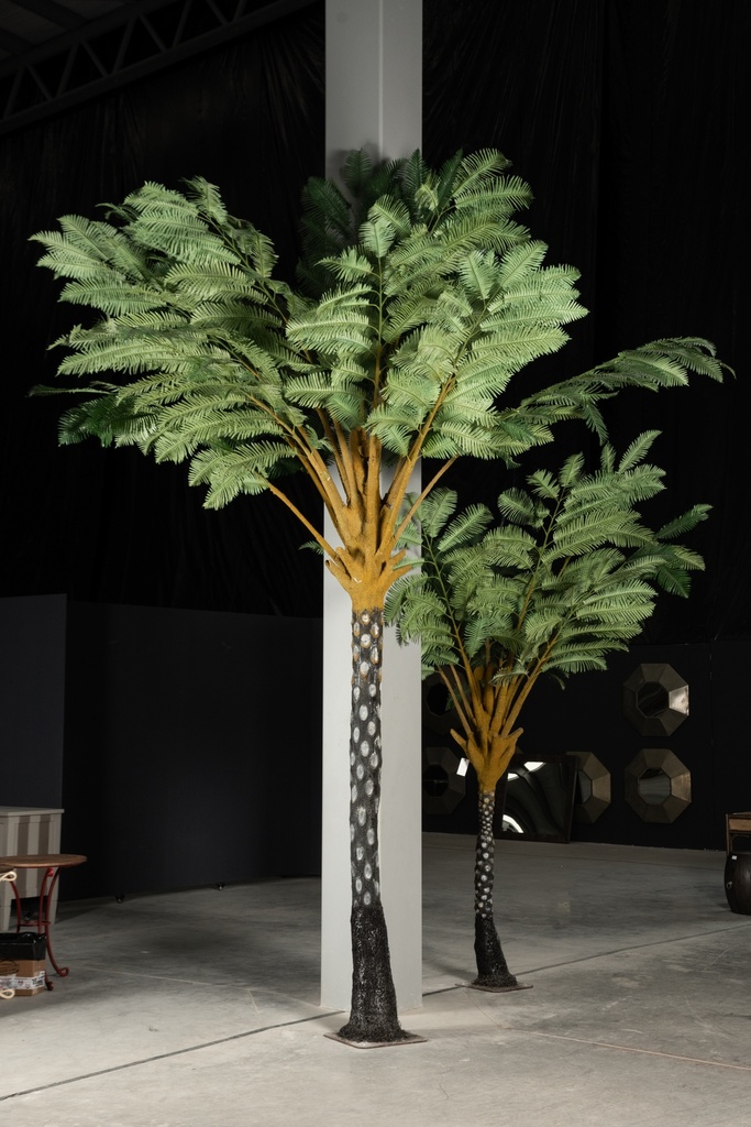 ARBOL DE PLASTICO CYATHEA TREE 18LVS