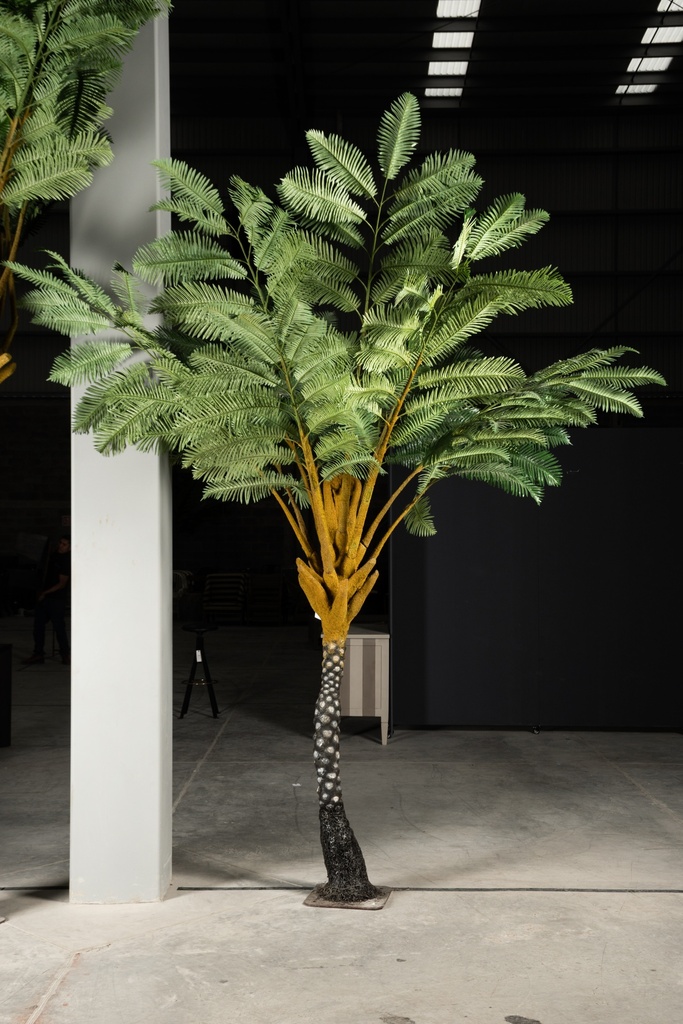 ARBOL DE PLASTICO CYATHEA TREE 12LVS